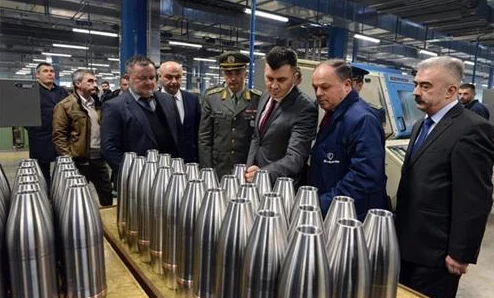 战争雷霆游戏体验对比脱壳穿甲弹实战效能优劣分析