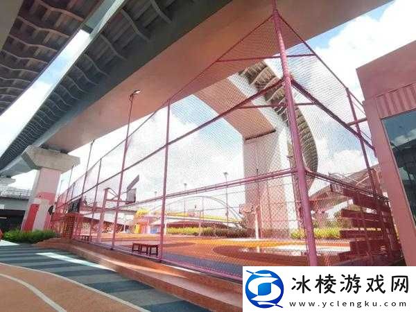 放学后的体育器材