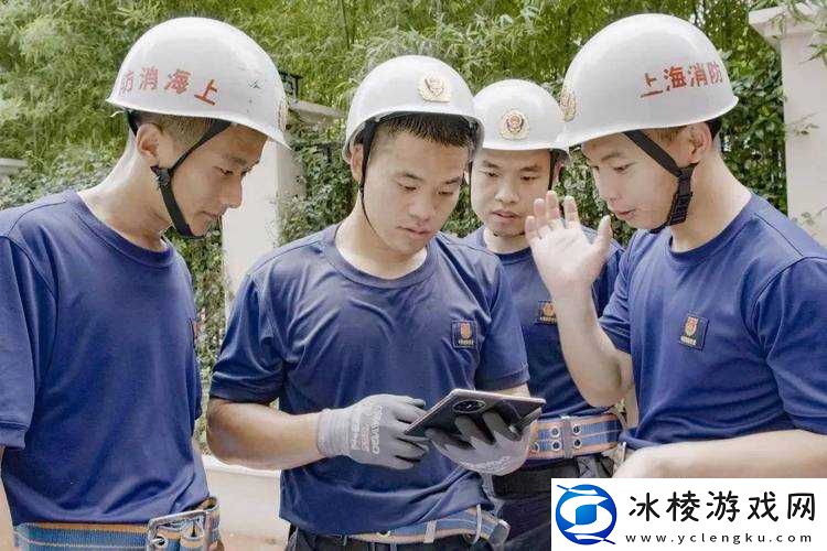 武汉消防官兵双龙 2024:守护江城的钢铁卫士