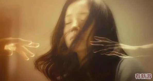 人妻18XⅩXX性XXXX片：激情四溢的禁忌之恋撩动心弦的欲望交织与深情瞬间