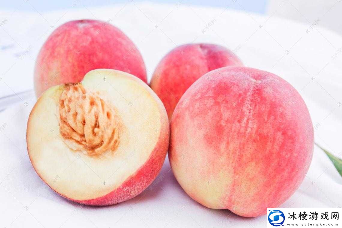 水蜜桃 4 小蜜桃 4：甜蜜的水果伙伴