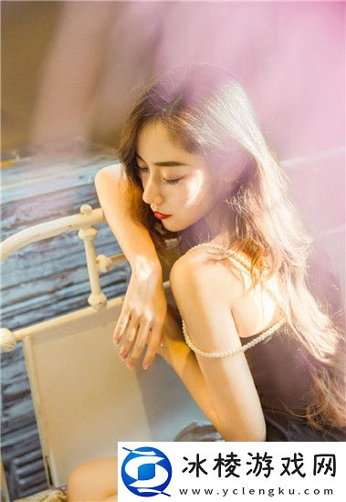 女被-c-黄漫扒衣服动态图引发讨论-友：尺度过大令人不适！