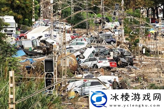 西班牙世纪洪灾：8小时下完1年半的雨-已死亡214人