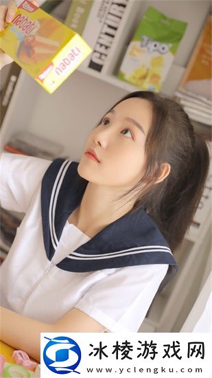 一边下奶一吃敷视频好几个人引发热议-友：新妈妈的真实生活呈现！