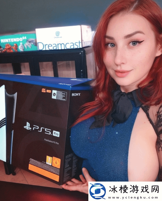 大姐姐推主美图分享：美女送货员送你PS5Pro！