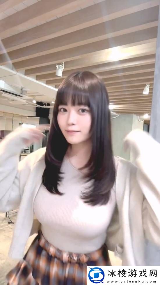 东云海发视频晒新发型