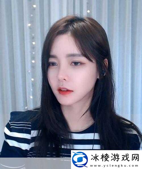 精东苏小小一起的女演员是谁演的：精东苏小小的女演员是谁-探寻她背后的故事与演艺生涯