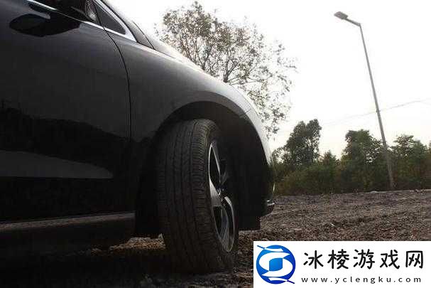 车子颠一下就滑进去了怎么办：如何应对这突发状况