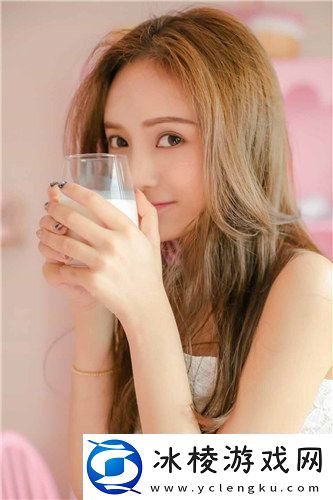 女被-c-黄扒衣服做小电影震惊众人-友：这是对女性最恶劣的侮辱！