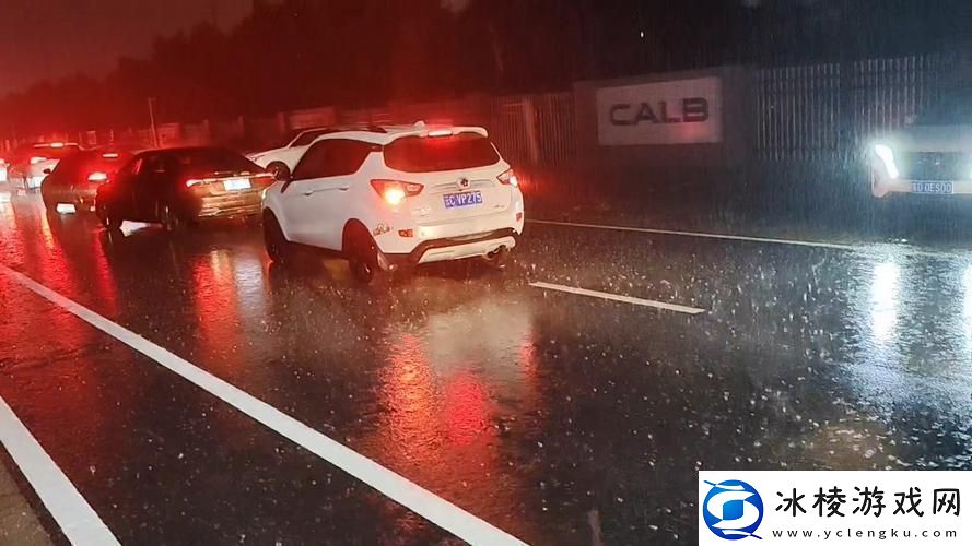 “JUL532”遭遇大雨浇灌-科技圈里“雨中曲”如何舞动