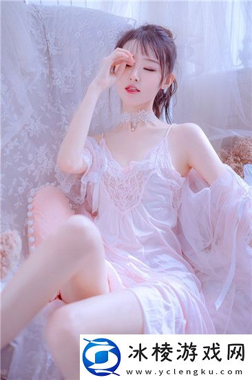 女学生被-c-扒衣服英文站引发争议-友：这件事简直令人震惊！