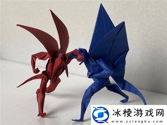 日本折纸仙人折出“鹤星人”