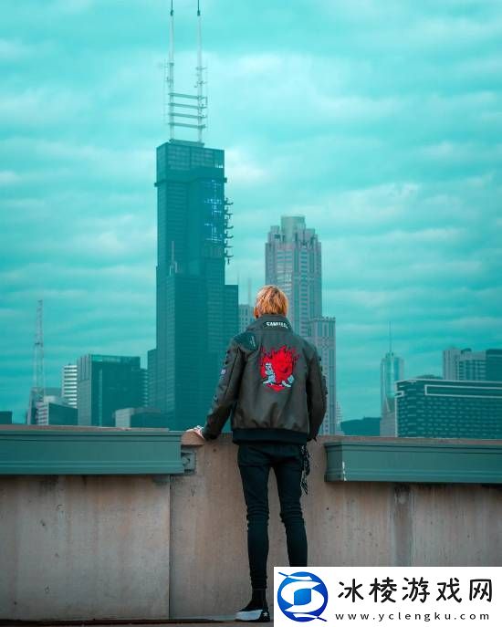 氛围感拉满!爱妻为游戏迷老公买赛博朋克2077超帅武侍乐队夹克