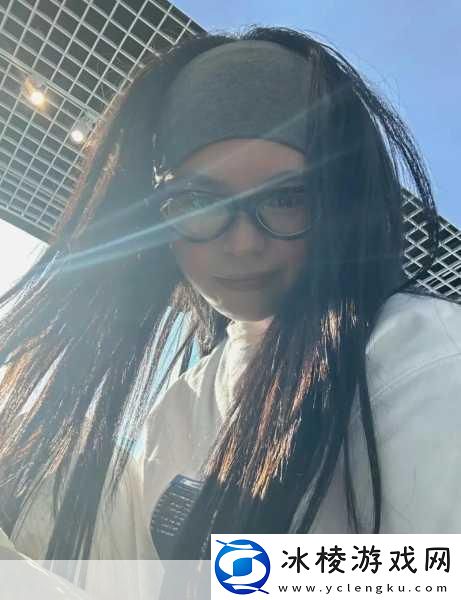 日本raPPer一姐真多：1.-真多的音乐旅程：从地下到顶尖舞台