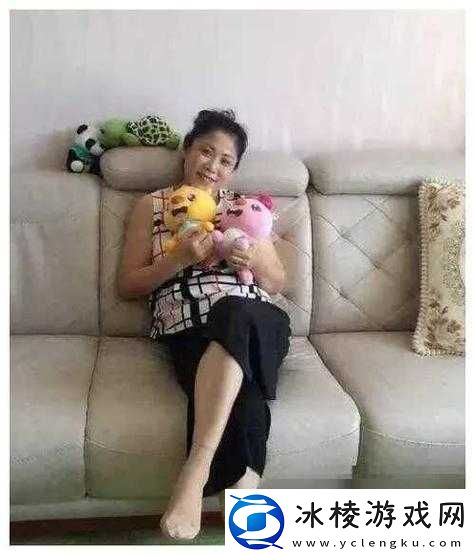 岳妇伦丰满-69XX-的别样魅力