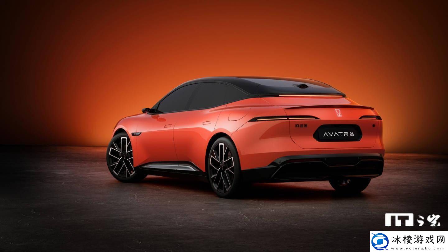 阿维塔06新车型亮相
