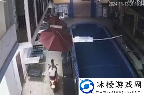 妹子去老挝旅游