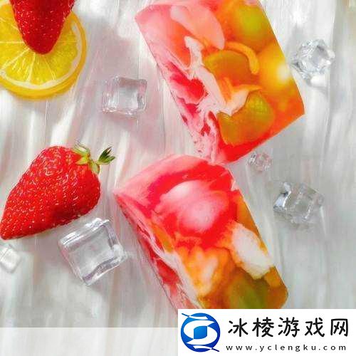 蜜桃草莓荔枝375ML-1.-蜜桃草莓荔枝：清新果香的夏日饮品