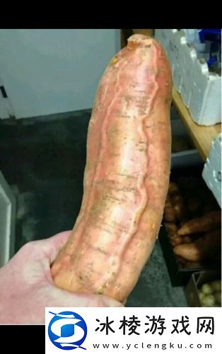 女方用嘴巴吃鸡后有什么症状-友：这真是太搞笑了！