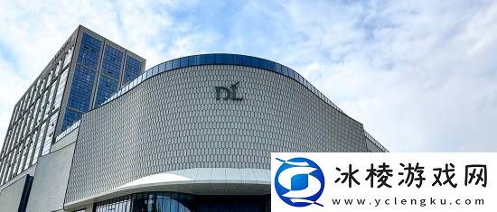 胖东来被商家冒充带货-于东来连发三文警告骗人商家