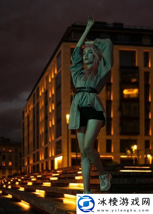 gogo午夜高清免费摄影-友：这是一场视觉的盛宴