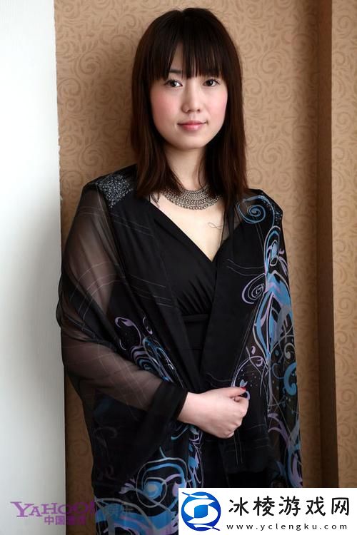 内容精彩张筱雨露P毛-探讨艺术表现与社会反响