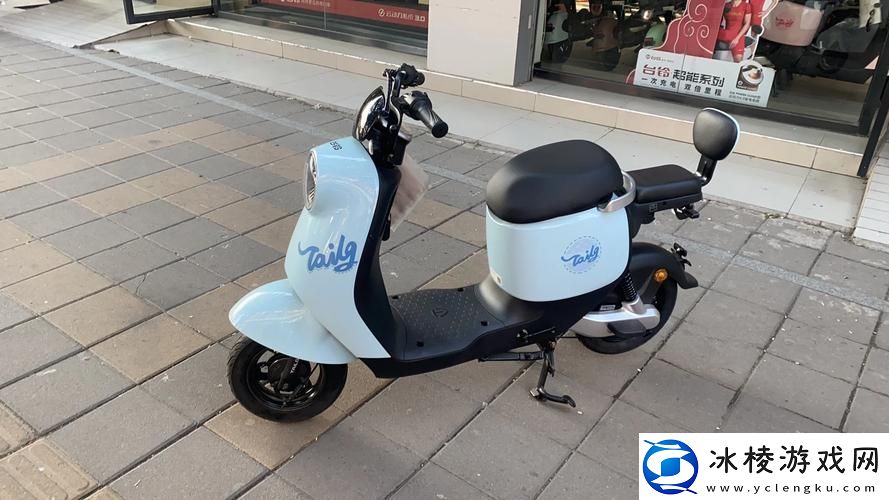 车上1V.1H网友：这是我们生活的缩影