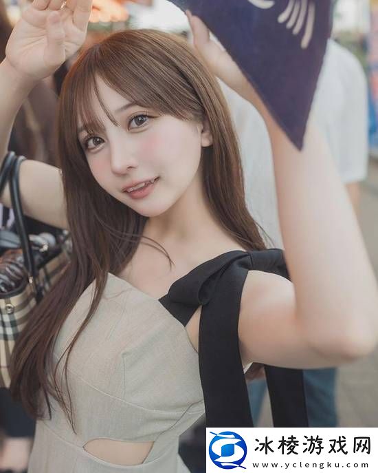 23点福利：全身上下毫无缺点的理想女友-日本娇小樱花妹清水れい