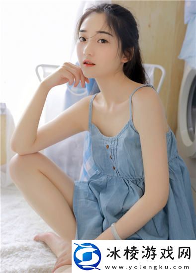 女同被-c-扒衣服站引发关注-友：这种事真的太离谱了！