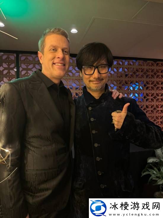 小岛秀夫晒TGA照片