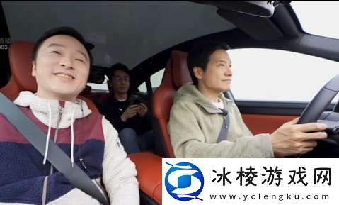 雷军周末无休验收小米「车位到车位」