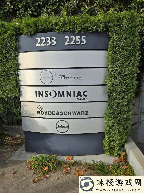 剑星开发商Shift