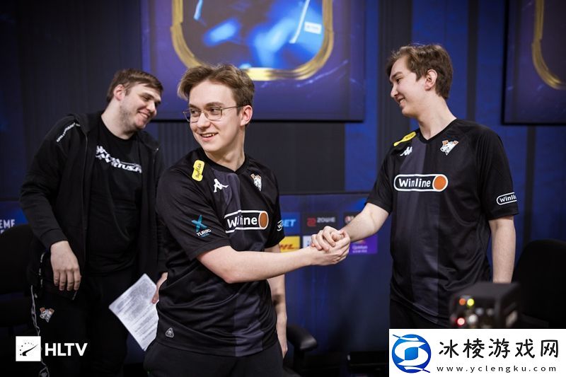 electroNic谈再任指挥