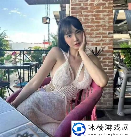 全身胶衣一小时后的汗水这总得鼓包的囧图