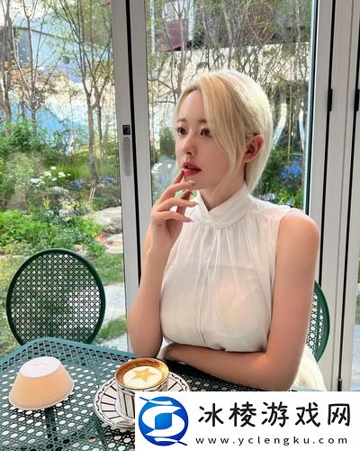 蜜桃国精产品二三三区焕新升级-友：期待体验新口味！