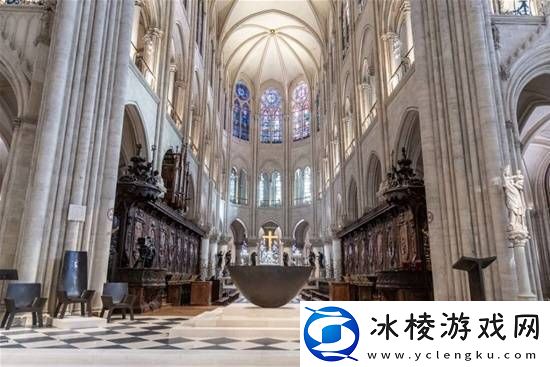 巴黎**院已经重新开放！我们借此机会和育碧聊了聊