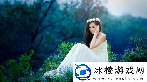 逃跑的草莓po1v1h网友感叹：神秘代号与逃避故事相交织情感复杂让人深思!