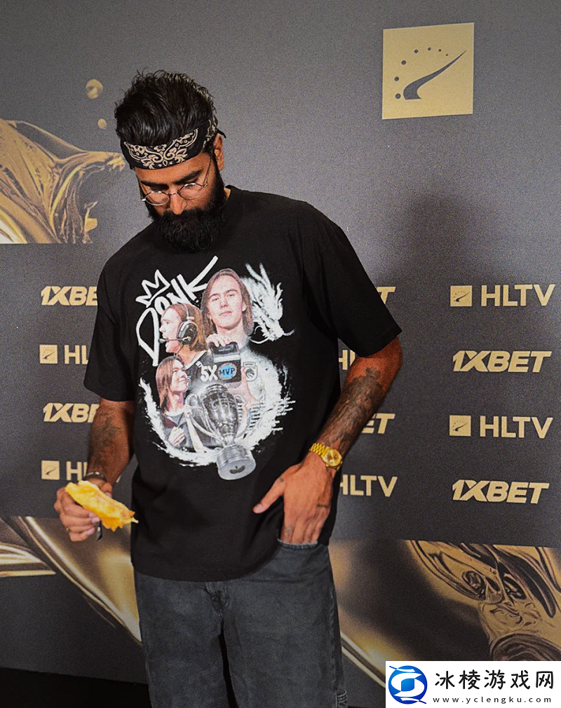 HLTV宣布推出donk联名T恤售价600美元