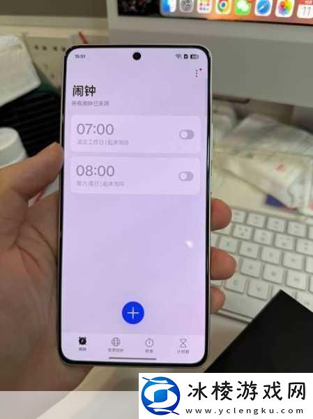 真我Neo-7震撼曝光-手游党福音-小机身蕴藏超大电量！