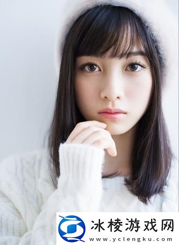 草莓香蕉菠萝蜜丝瓜怎么做独特美味果汁！网友：健康美味的水果搭配方式！