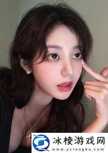 母亲教傻儿子圆房耐心指导友：真是太有爱了！