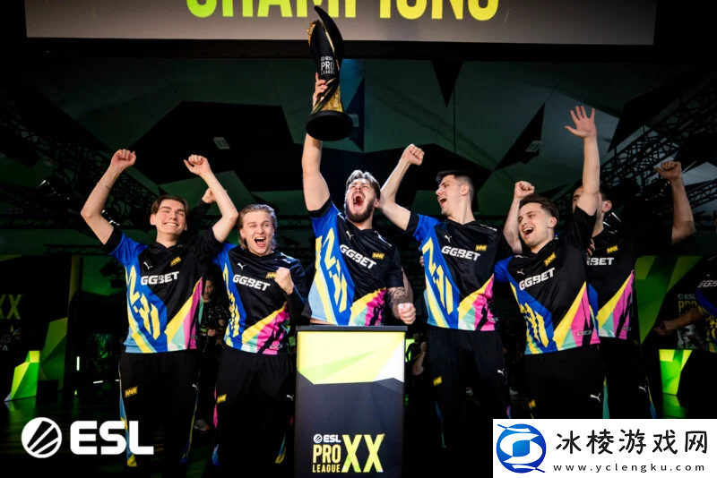 仅剩NAVI、MOUZ和Liquid三支战队全勤EPL职业联赛