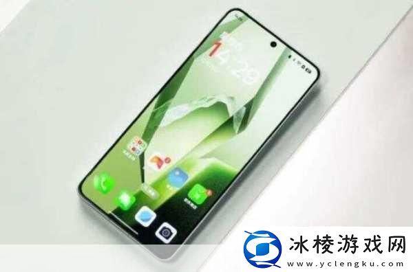 一加Ace5-Pro-8T-LTPO屏与自适应高刷新率-手游玩家的新宠