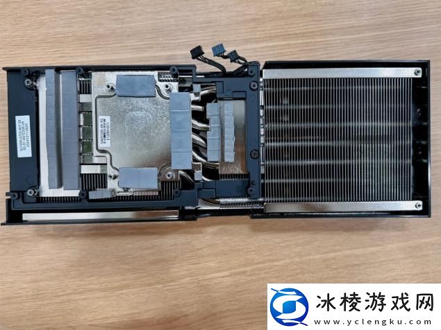 DLSS4携手影驰GeForceRTX5080魔刃解封性能超越上代卡皇！