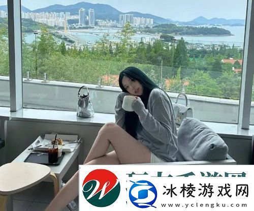 蜜桃国精产品二三三区友热议：探寻蜜桃国精华的独特魅力与多样风采！