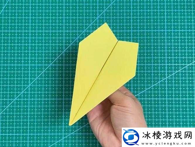 迷你世界飞机怎么做-3分钟教你飞上天！手残党秒变飞行员