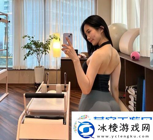 电影法国空姐2-引发热议-友：新一代的经典空姐电影！