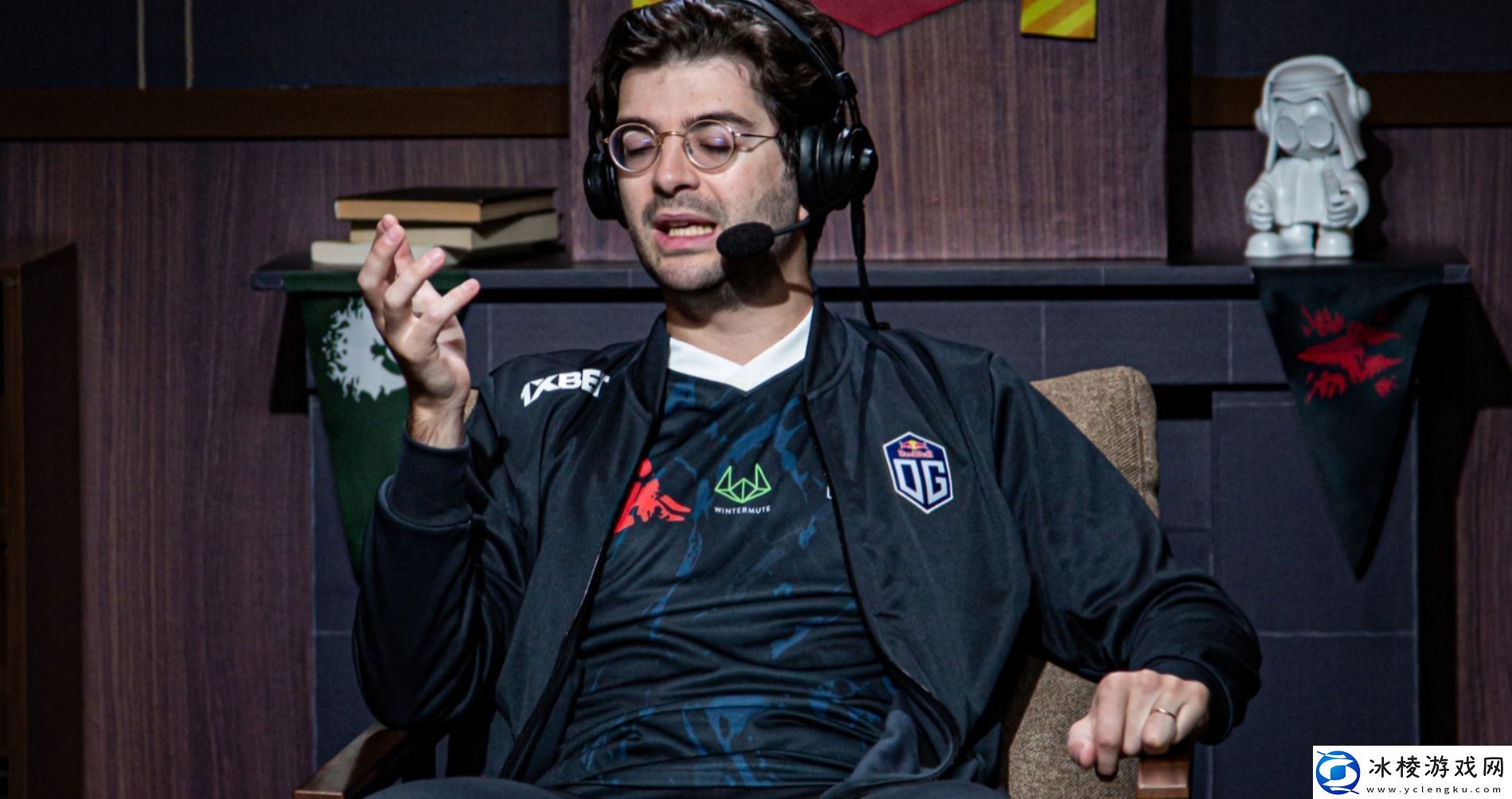 Ceb：我不同意33是最强的线下选手