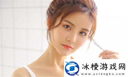 蜜丝婷大草莓和小草莓对比：揭开不同其中的使用体验与色彩魅力！